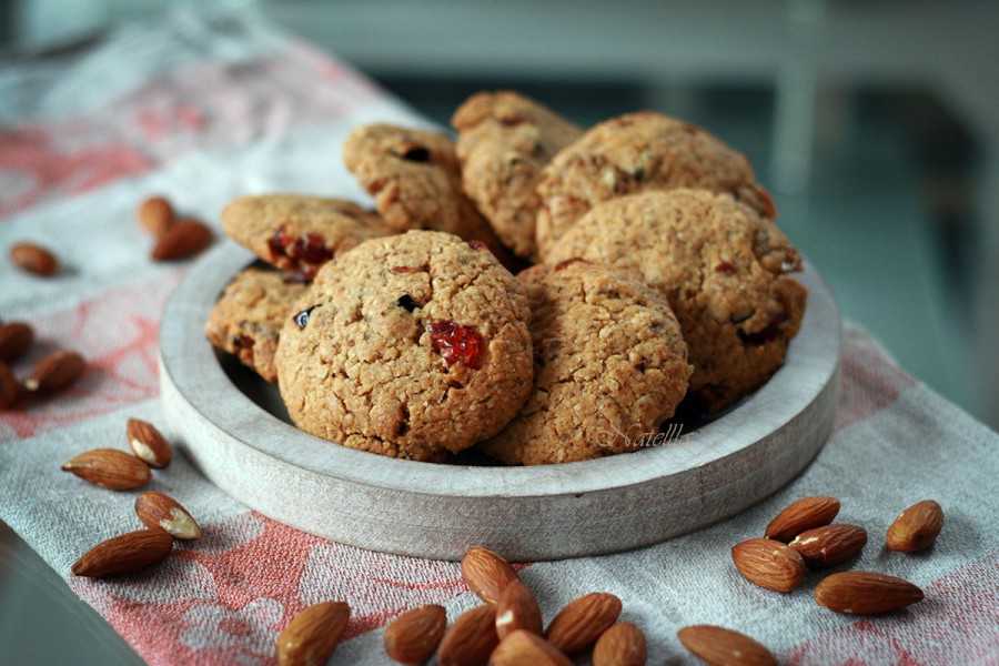 10 самых простых и вкусных рецептов овсяного печенья