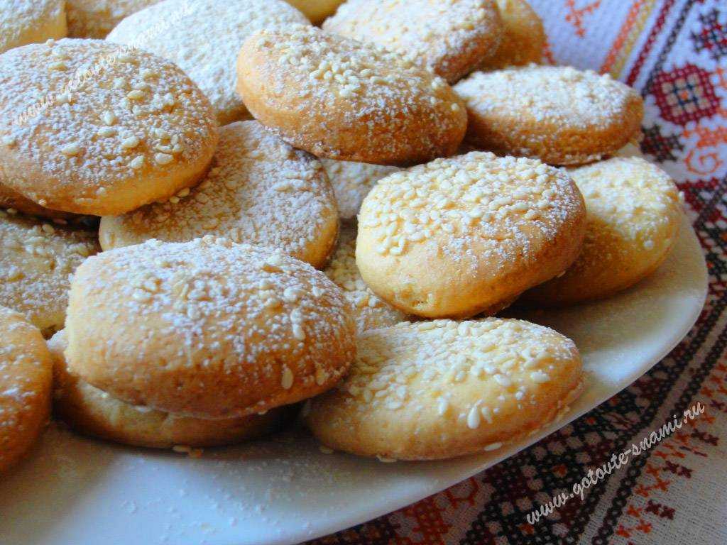 Печенье на сметане — быстрые рецепты вкусного и мягкого печенья