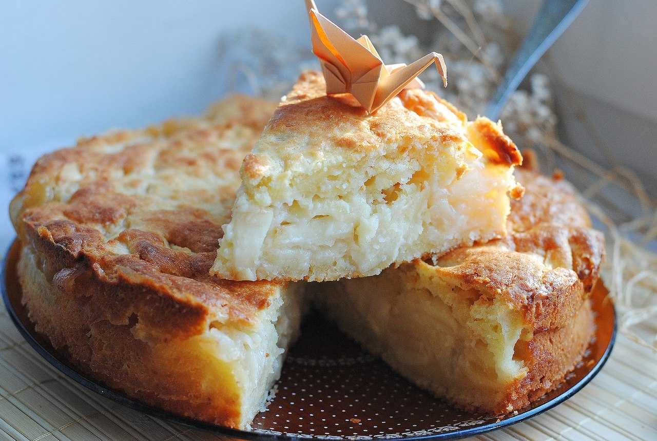 Невидимый пирог 🍏 рецепты: яблочный, с грушами, картофельный
