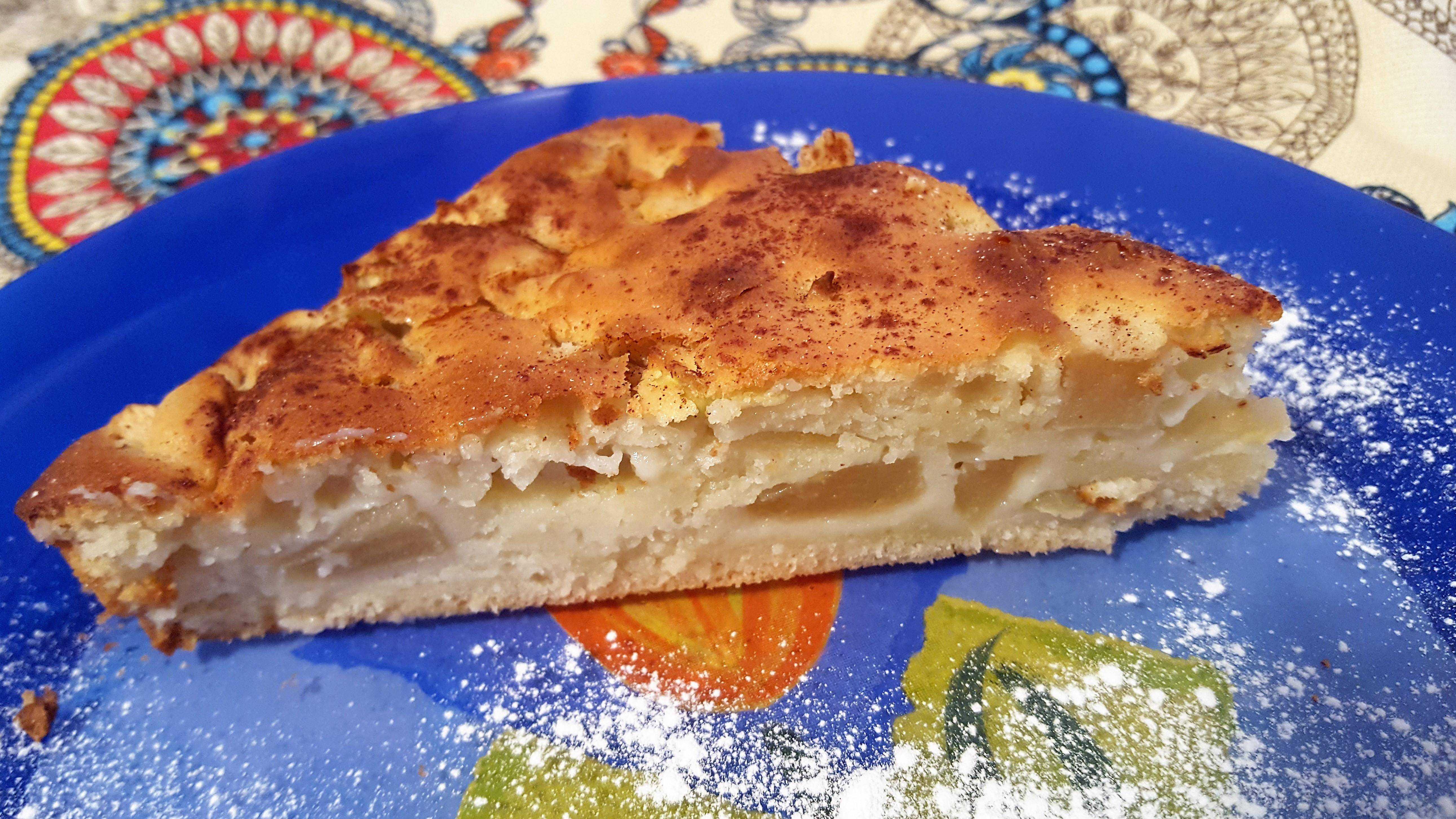 Пирог с яблоками на кефире – 6 рецептов