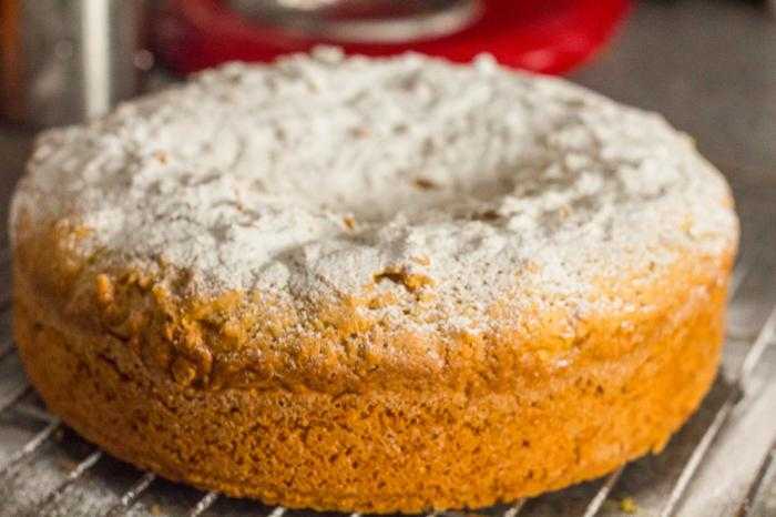 Бисквит для торта — 5 простых рецептов пышного бисквита