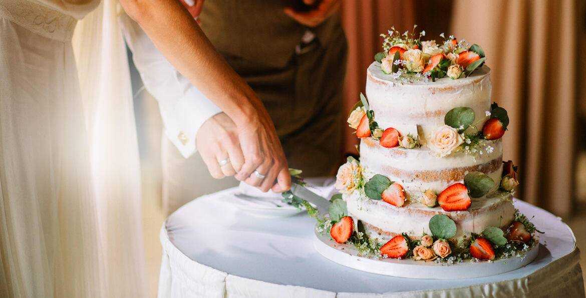 Торт на свадьбу – 6 вкусных рецептов приготовления дома