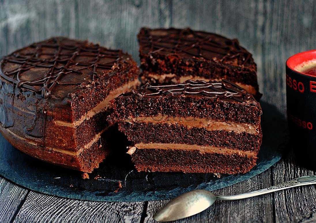 Как испечь торт "прага" в домашних условиях - 4 самых вкусных рецепта