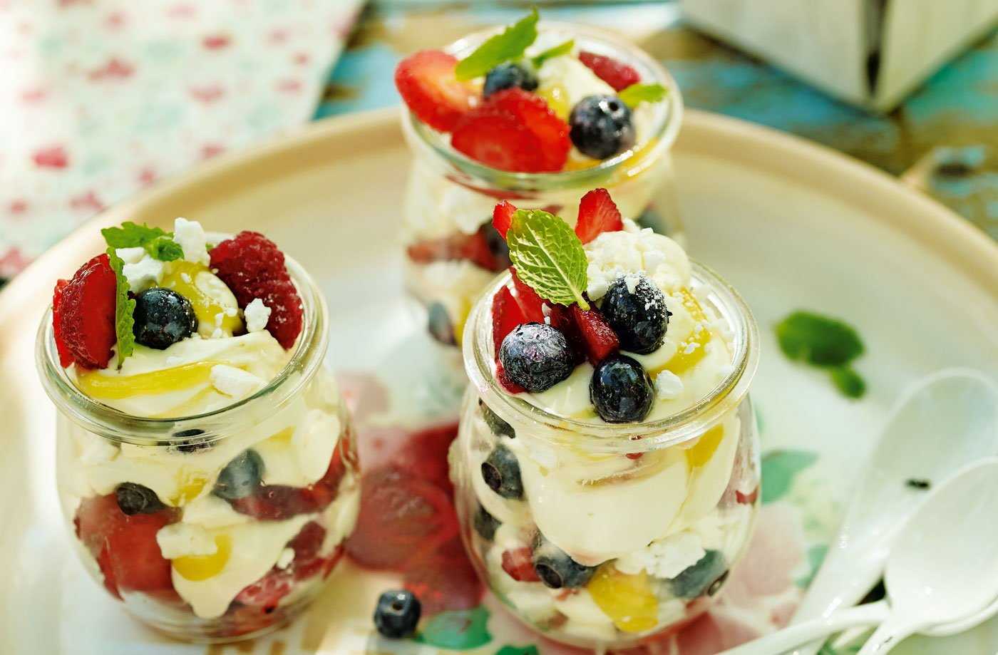Десерты без выпечки с фруктами, ягодами и желе – 7 простых и вкусных желейных десертов с ягодами