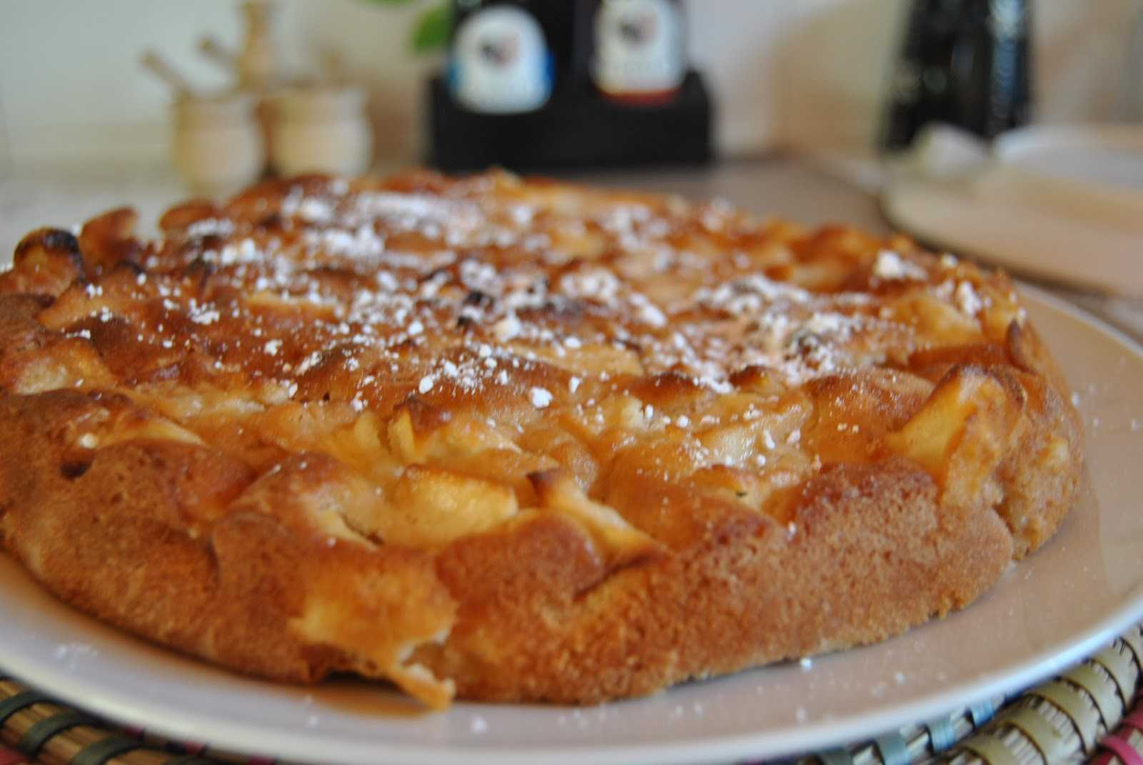 Тертый пирог с яблоками: пошаговые рецепты с разными начинками