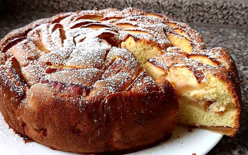 Пошаговый рецепт приготовления медового пирога с фото