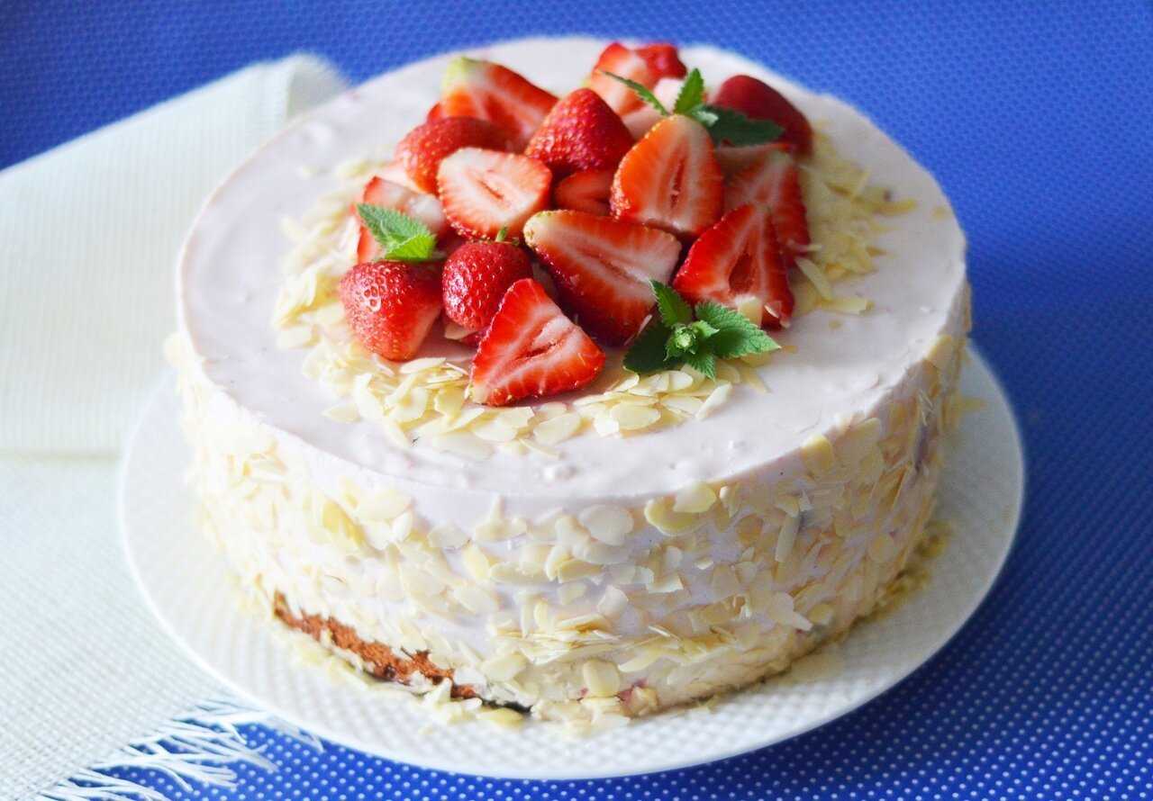 Йогуртовый крем для торта: вкусные рецепты с фото
