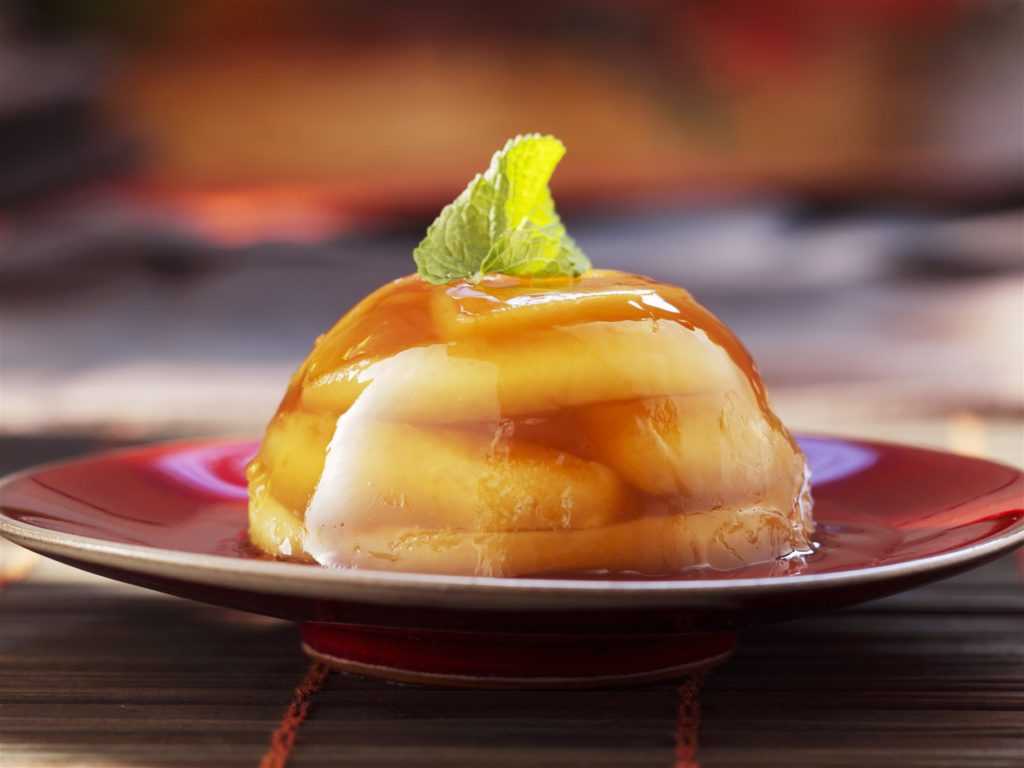 Домашнее яблочное желе - это очень простой, но такой вкусный десерт