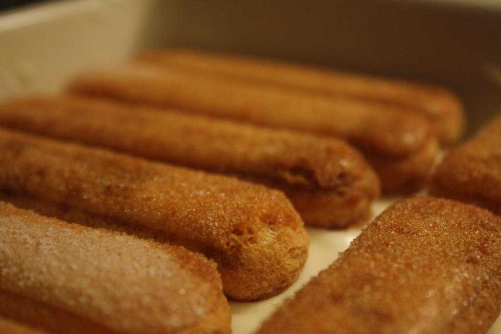Печенье "дамские пальчики" или "савоярди" -пошаговый рецепт с фото