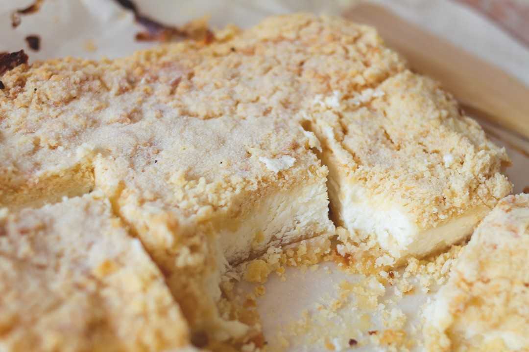 Рецепты пирога из творога с клубникой: 4 самых вкусных варианта