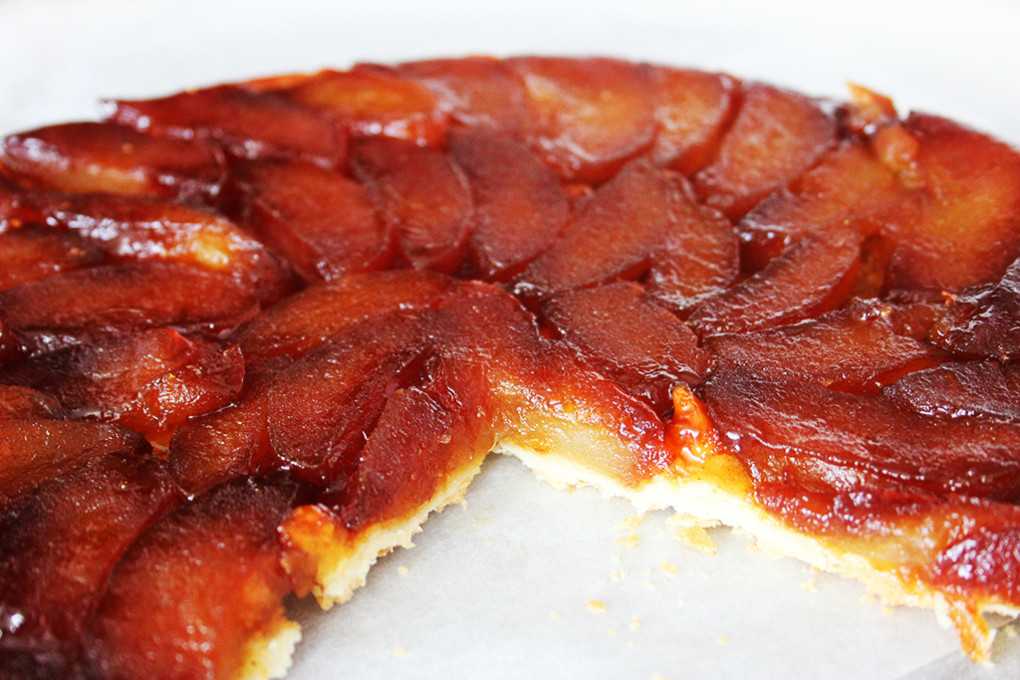 Грушевый пирог – 10 простых и самых вкусных рецептов в духовке с пошаговыми фото
