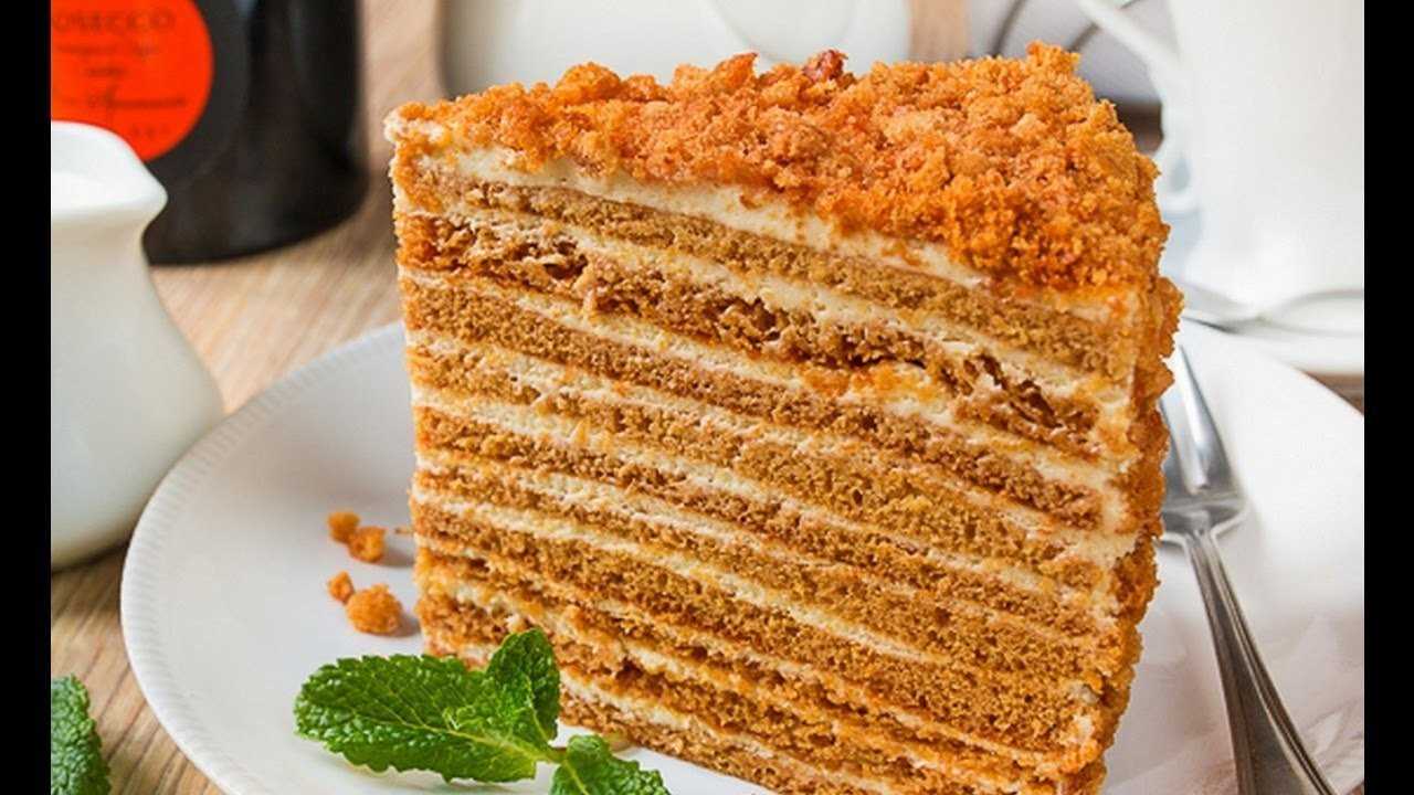 Лучшие рецепты торта медовик — классические медовые коржи, пропитанные нежным кремом
