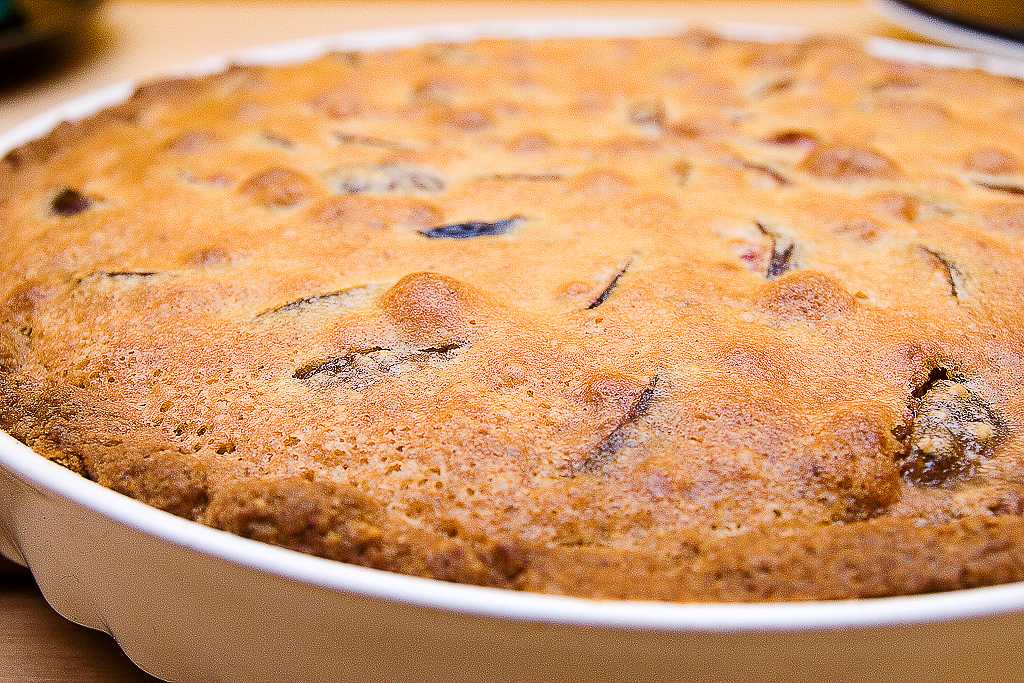 Пирог с сухофруктами и орехами: 5 рецептов ароматной выпечки