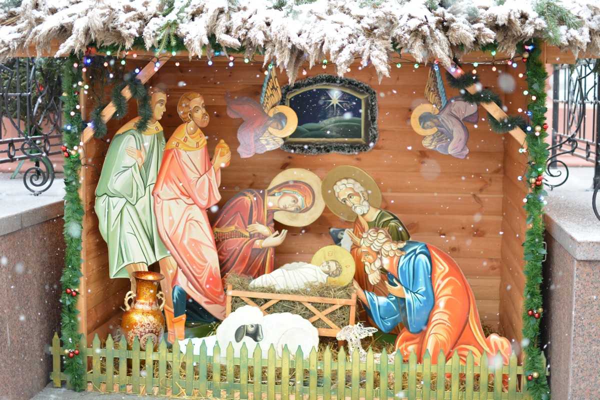 Стихи на рождество христово 2022 —  душевные и красивые