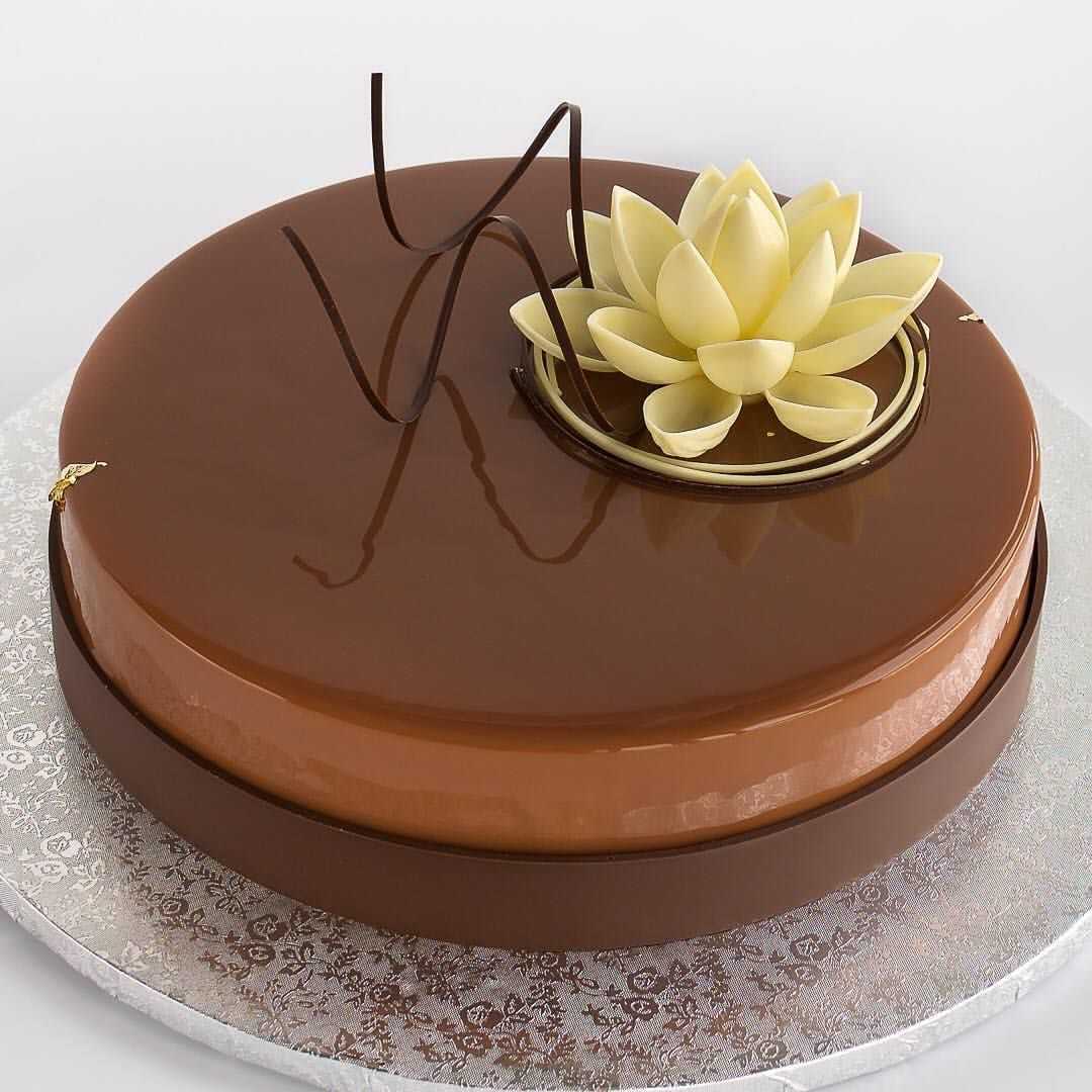 Торт шоколадный бархат: 2 рецепта с фото - пошагово