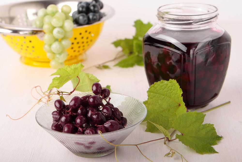 Консервированный виноград на зиму в домашних условиях — 6 лучших рецептов приготовления