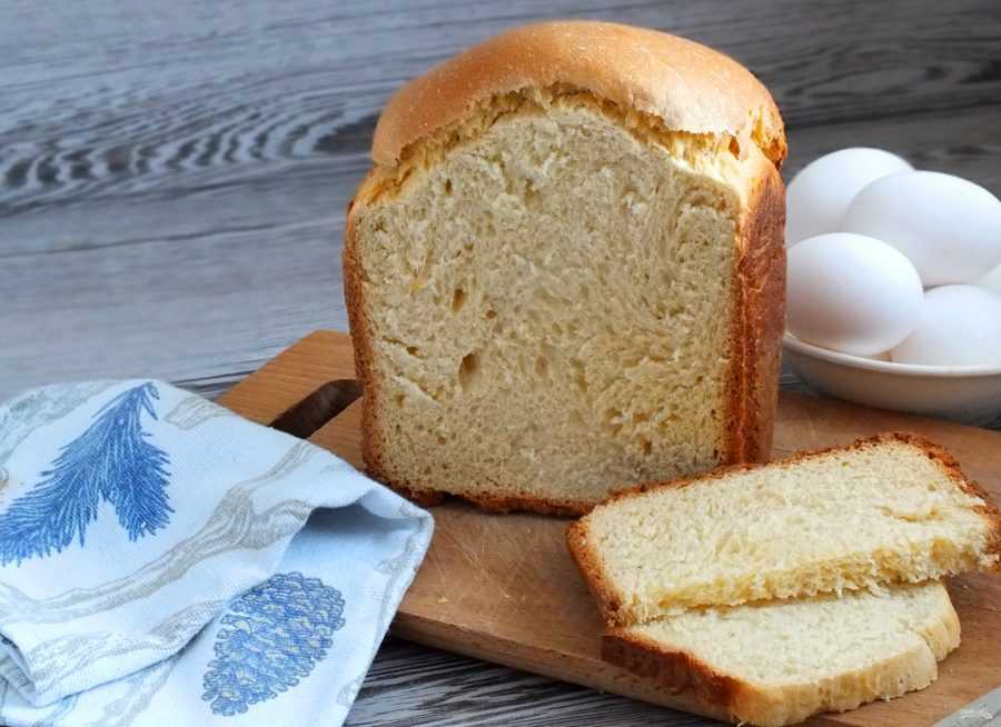Хлеб без яиц рецепт без дрожжей. Яичный хлеб. Хлеб в хлебопечке. Вкусный хлеб в хлебопечке. Красивый и вкусный белый хлеб.