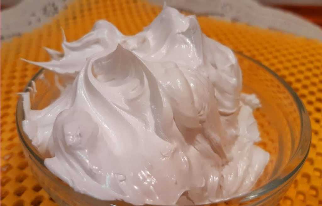 Как приготовить белково-заварной крем для украшения торта – секреты и варианты наполнения - рецепт с фото пошагово