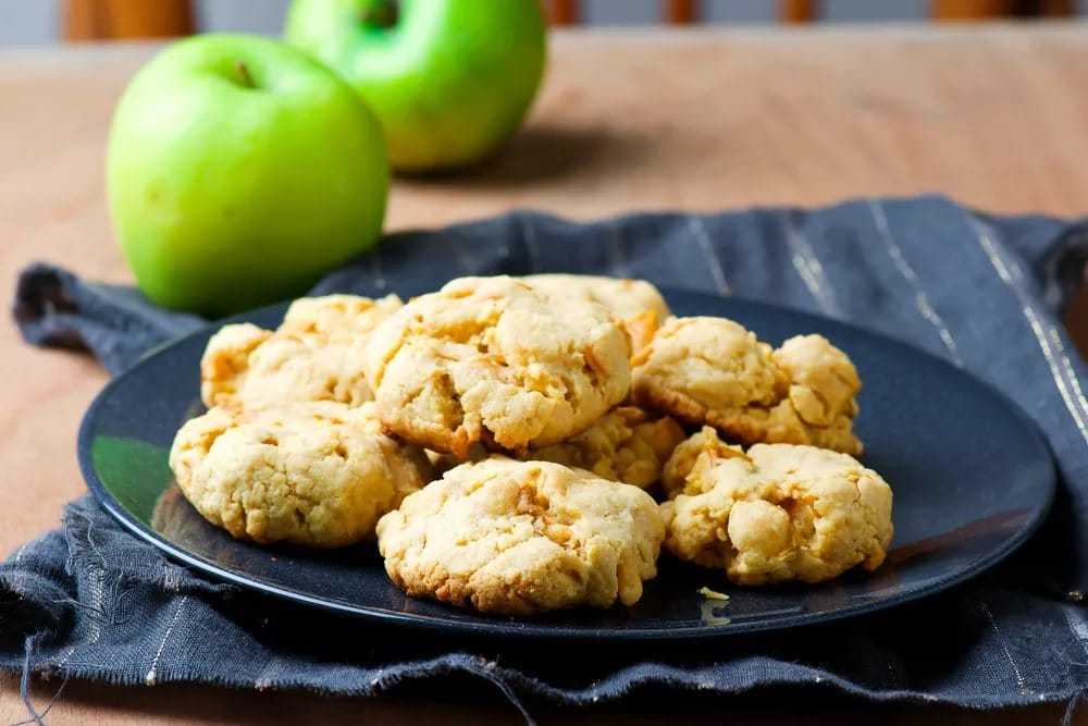 Как приготовить овсяное печенье с яблоками  8 простых и быстрых рецептов овсяного печенья с яблоками для приготовления в домашних условиях с пошаговыми фото