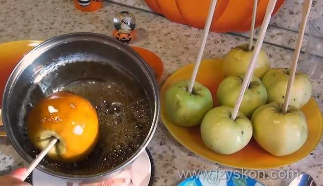 Как приготовить яблоки в карамели дома – minproduct.ru