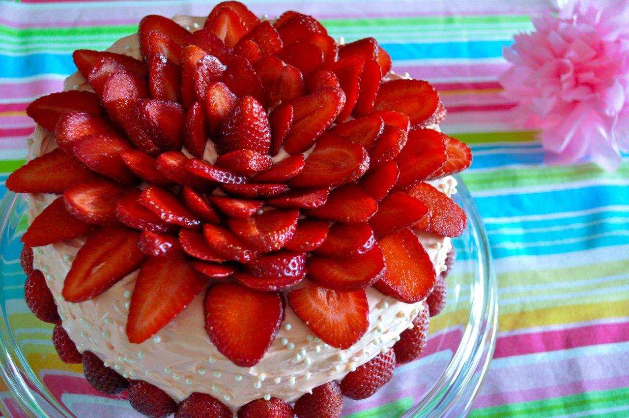 Клубничный торт, рецепт с фото пошагово - wowcook.net