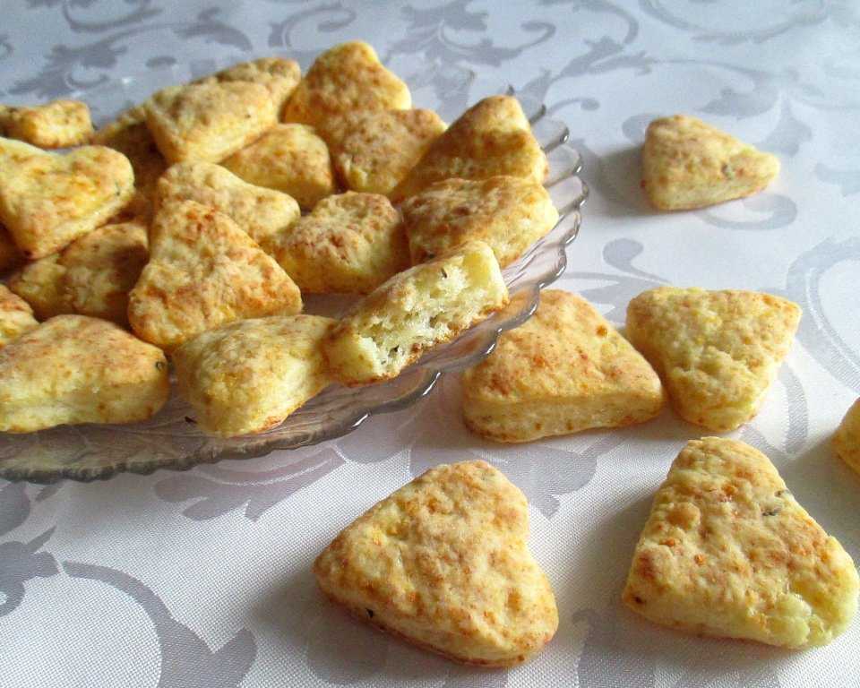 Печенье на рассоле от огурцов: 7 очень вкусных рецептов приготовления в духовке и на сковороде