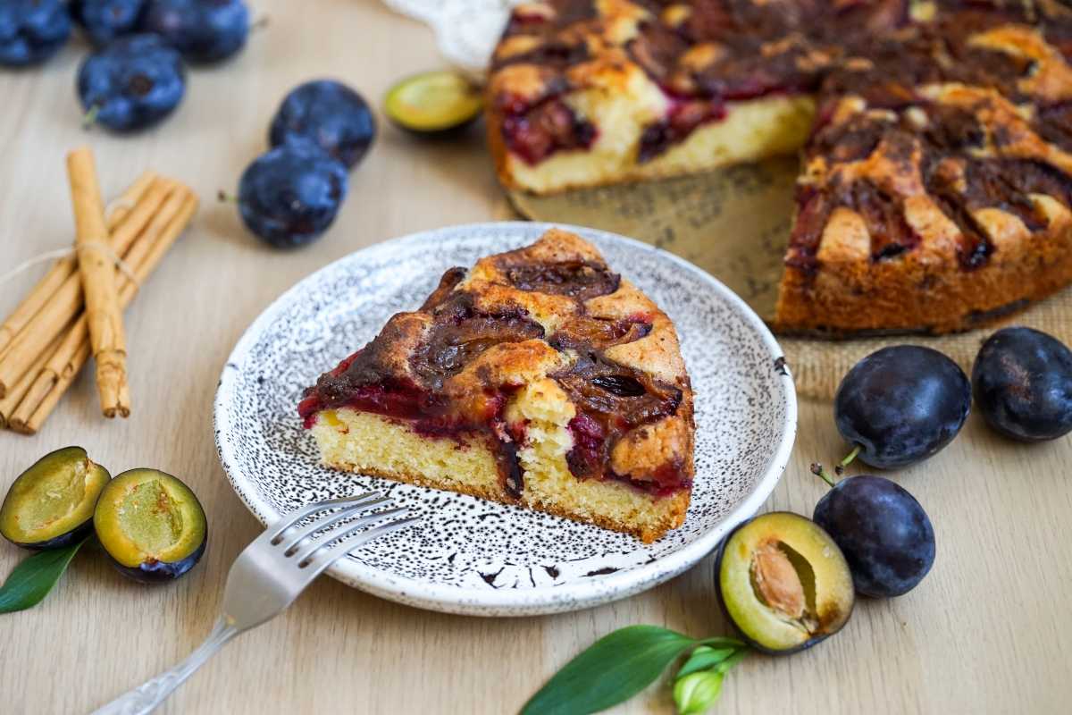 Пироги со сливами — готовим быстро, вкусно и просто