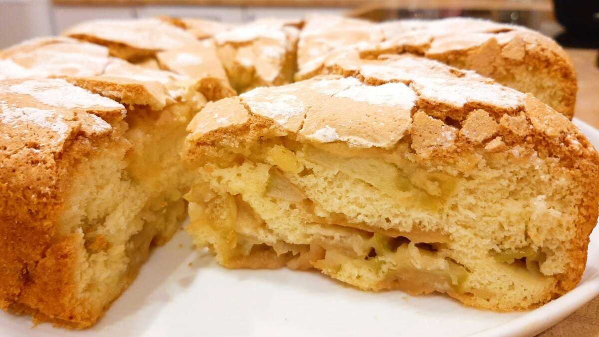 Пп шарлотка с яблоками: 3 диетических рецепта пирога с пошаговыми фото