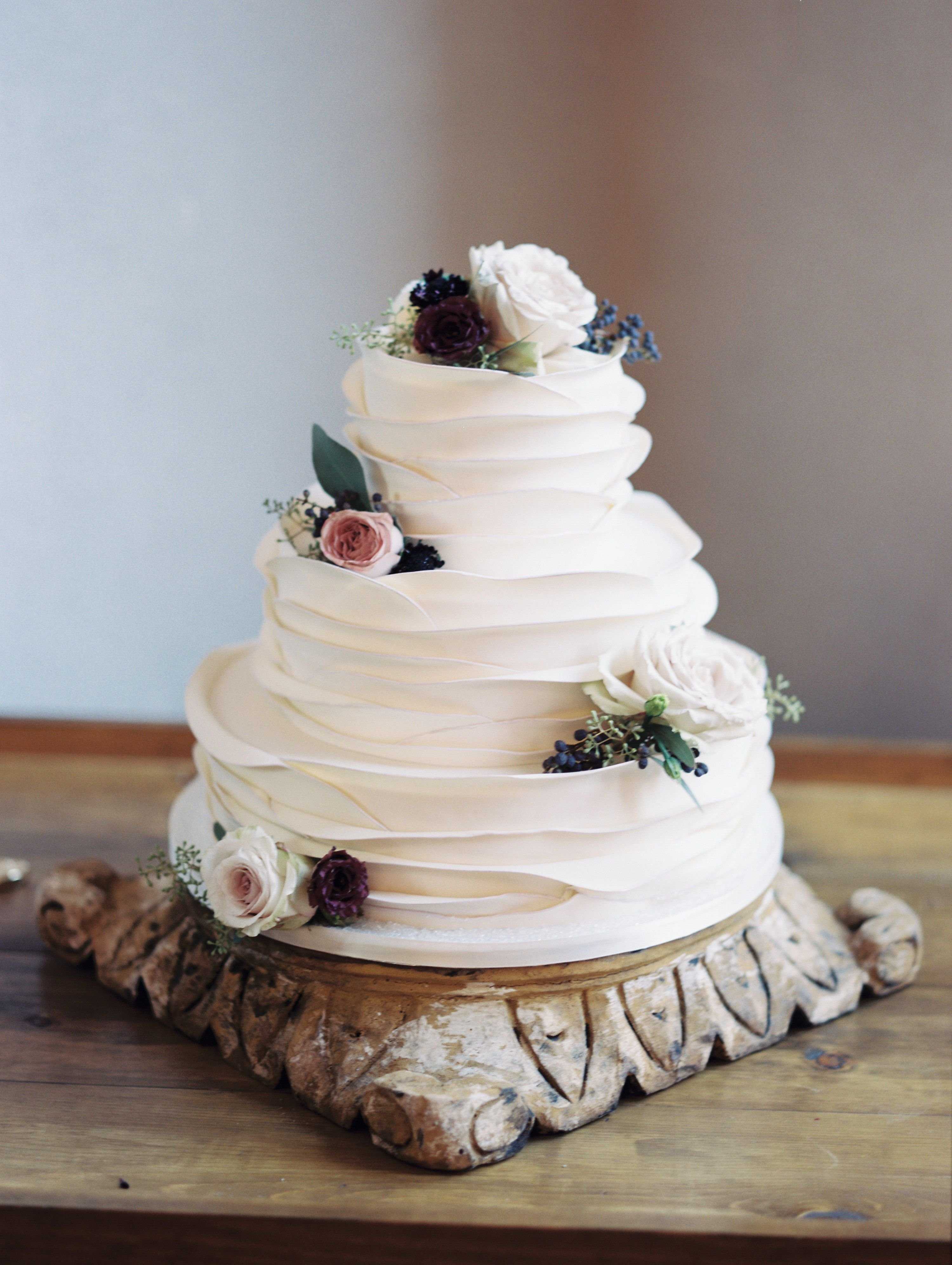 Торт на свадьбу – 6 вкусных рецептов приготовления дома